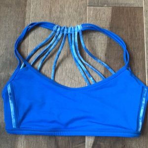 Lululemon Lighten Up Sports Bra